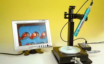 Die vario IMVM Mini Video Mikroskope von MBR verfügen über eine stufenlose Zoom-Funktion